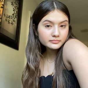 Meet your Posher, Cecilia